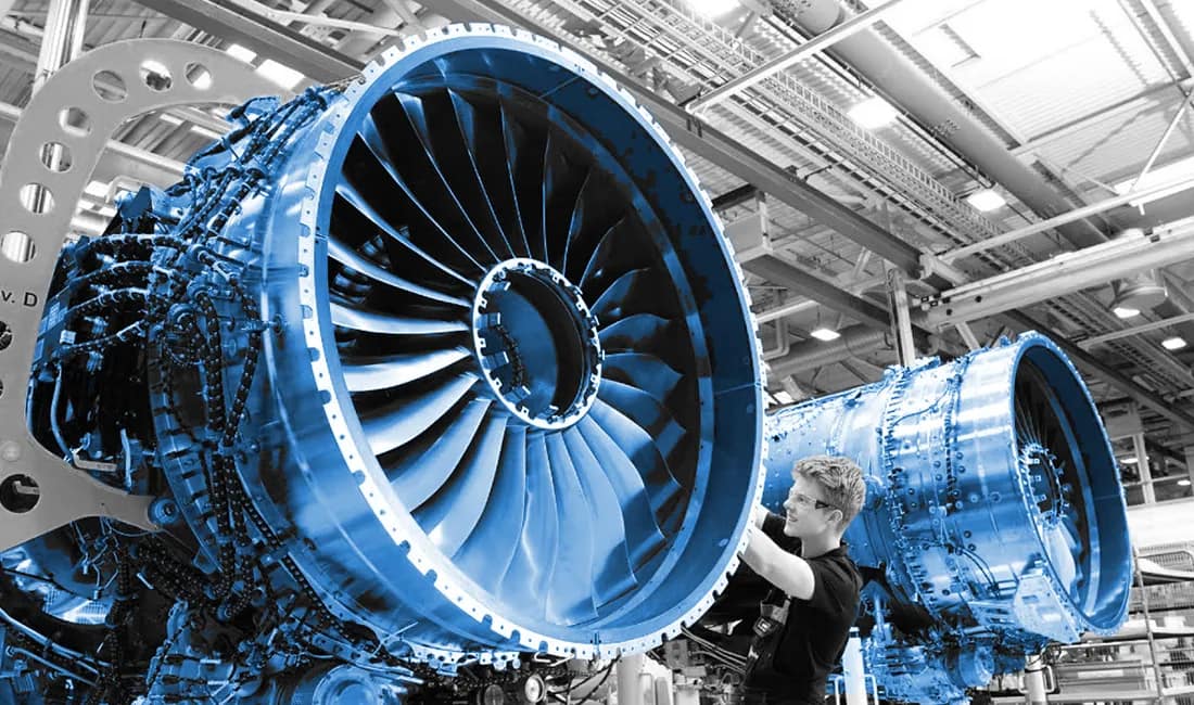 RollsRoyce downgraded to junk by SP  Financial Times