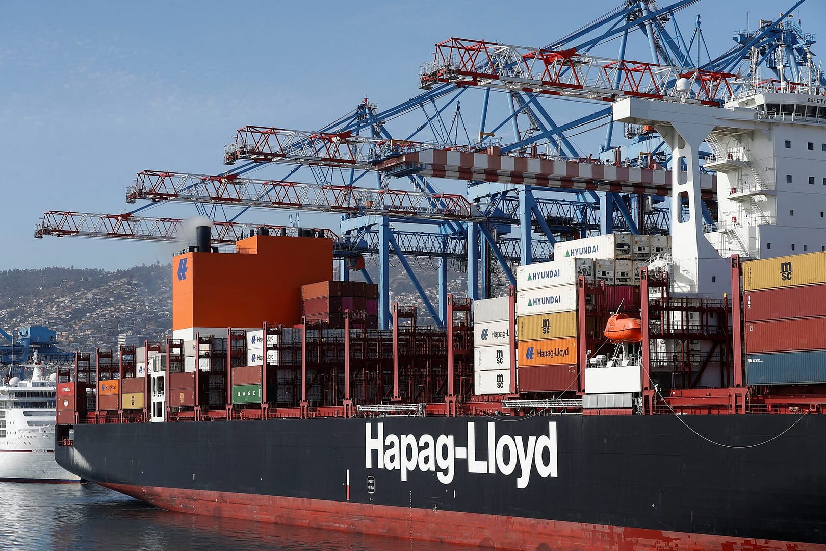 Hapag-Lloyd and Maersk to Transit Red Sea on Gemini Service - Across ...